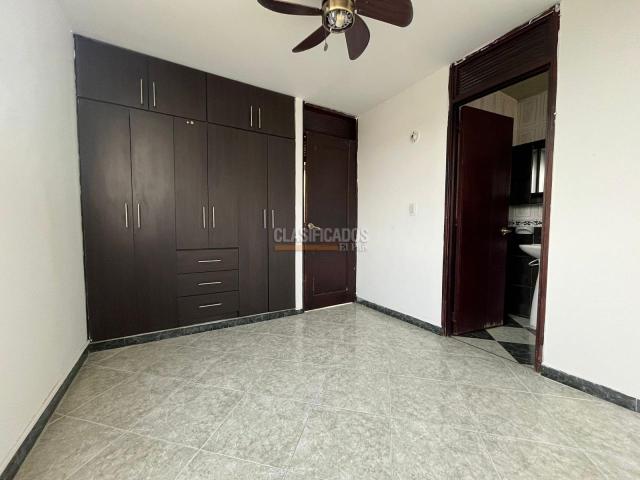 Apartamentos, Venta en Primero de Mayo