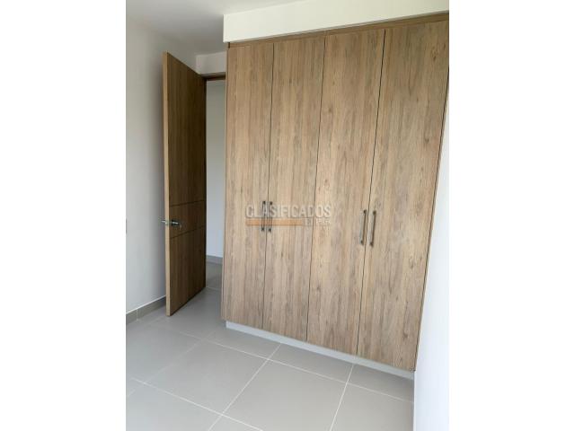 Apartamentos, Alquiler en Ciudad Pacifica