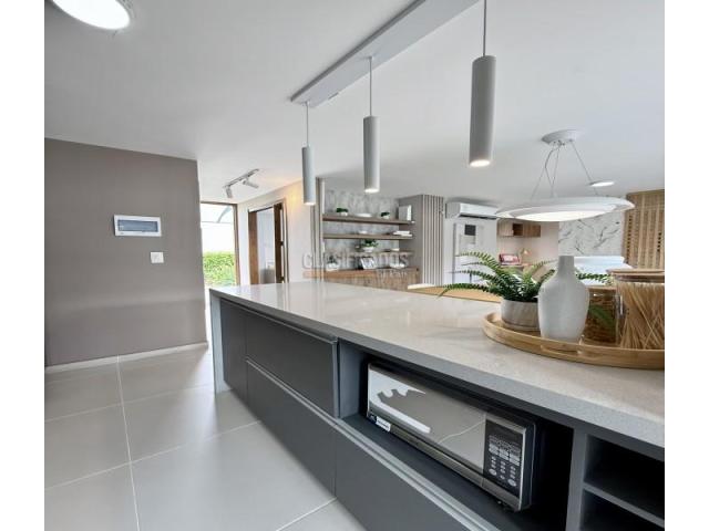 Apartamentos, Venta en Valle del Lili