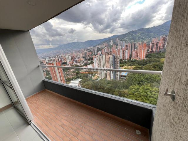 Apartamentos, Venta en Sabaneta