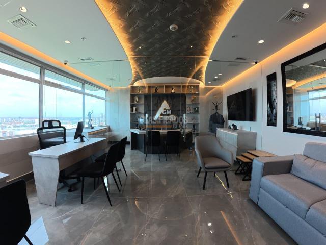 Oficinas y Consultorios, Venta en San Joaquín