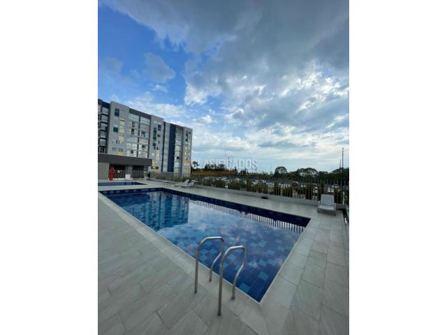 Apartamentos, Venta en Pereira