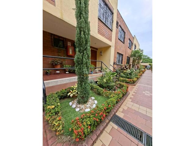 Casas, Venta en Cañaverales