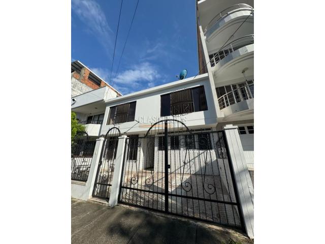 Casas, Venta en Prados del Limonar