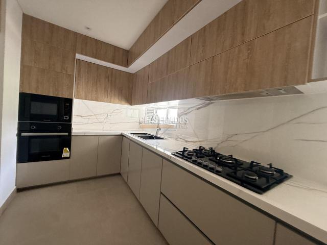 Apartamentos, Venta en Pance