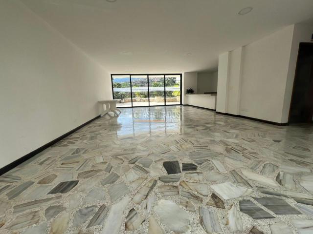 Apartamentos, Venta en Santa Teresita