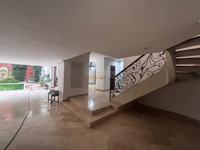 Casas, Alquiler en Santa Rita