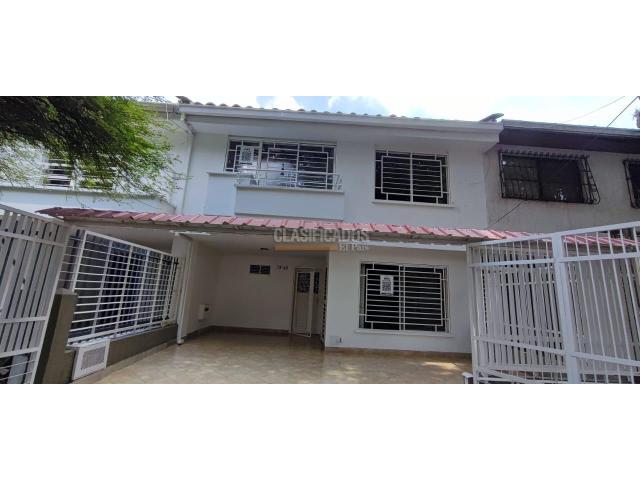 Casas, Venta en Ciudad Capri