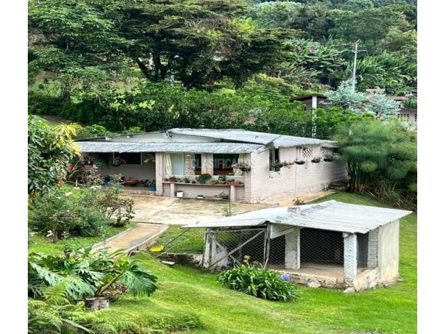 Fincas y Casas Campestres, Venta en Yumbo