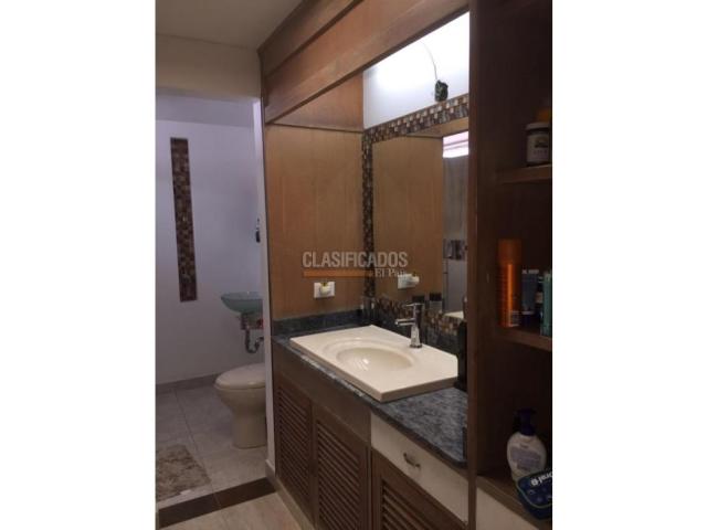 Casas, Venta en Cristales