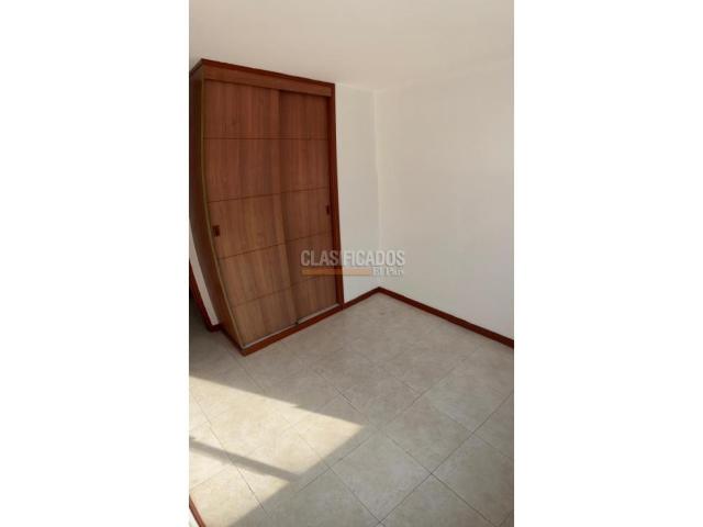 Apartamentos, Venta en Prados del Limonar