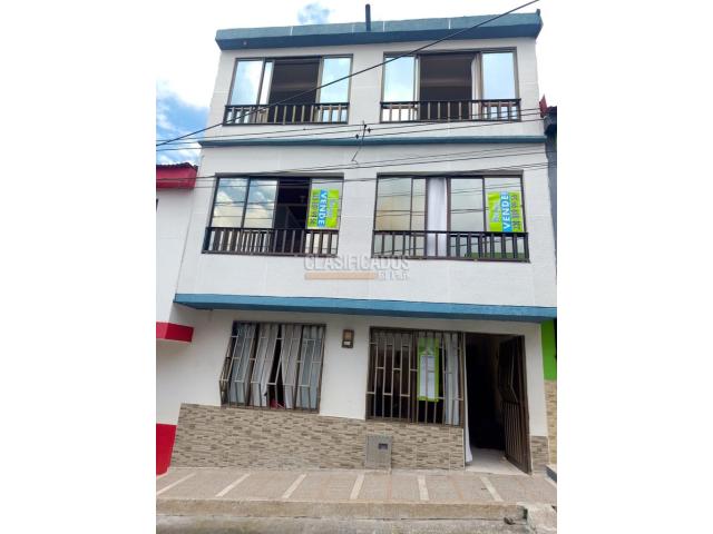 Casas, Venta en Dos Quebradas