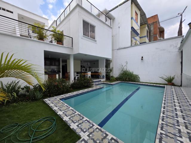 Casas, Venta en Ciudad Jardín