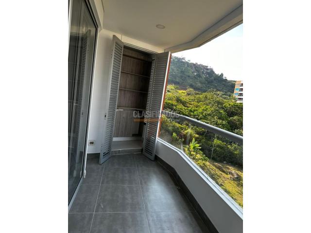 Apartamentos, Alquiler en Altos de Santa Isabel