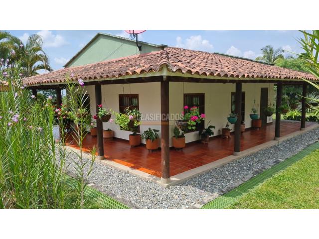 Fincas y Casas Campestres, Venta en El Cerrito