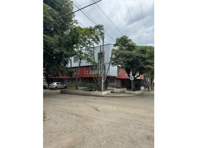 Apartamentos, Alquiler en Vipasa