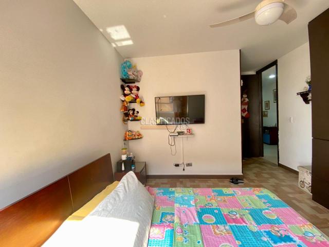 Apartamentos, Venta en Pance