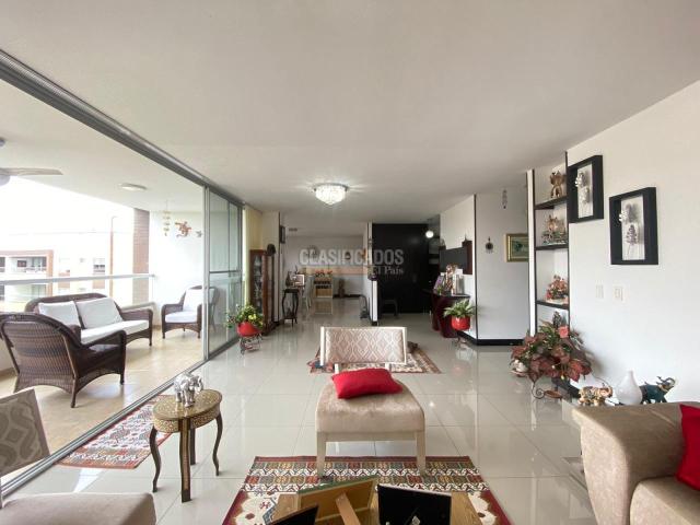 Apartamentos, Venta en Pance
