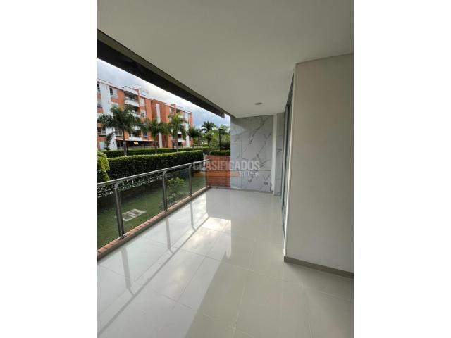 Apartamentos, Venta en Ciudad Jardín