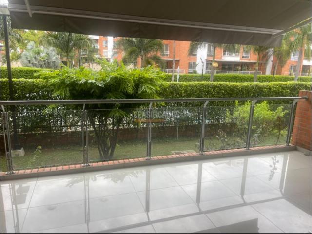 Apartamentos, Venta en Ciudad Jardín