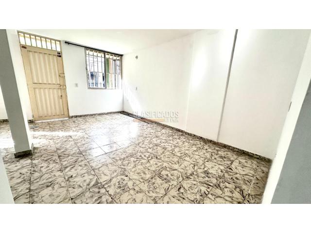 Casas, Venta en Santa Bárbara