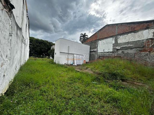 Casas, Venta en La Flora