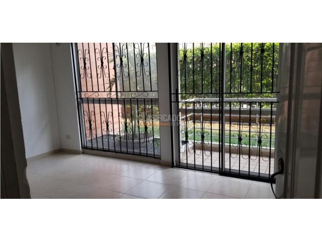 Apartamentos, Venta en Valle del Lili