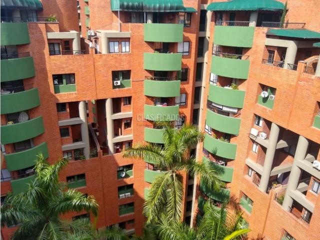 Apartamentos, Venta en Chipichape
