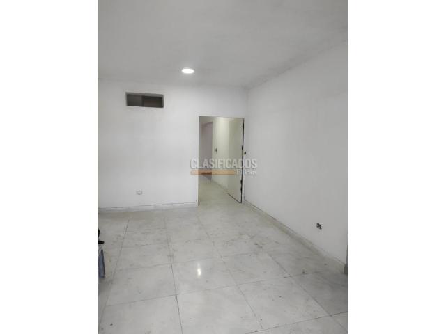 Casas, Alquiler en Alameda