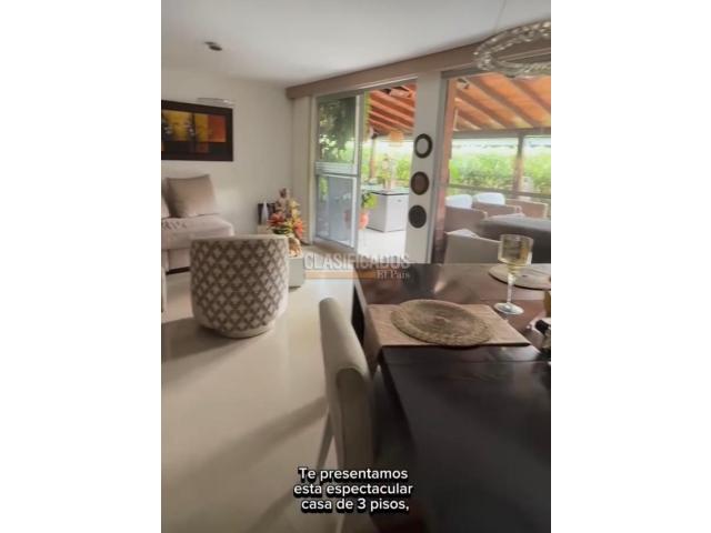 Casas, Venta en Ciudad Jardín