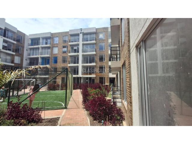 Apartamentos, Venta en Cajica