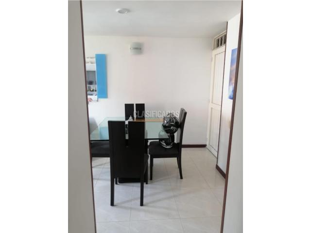 Apartamentos, Alquiler en Calicanto