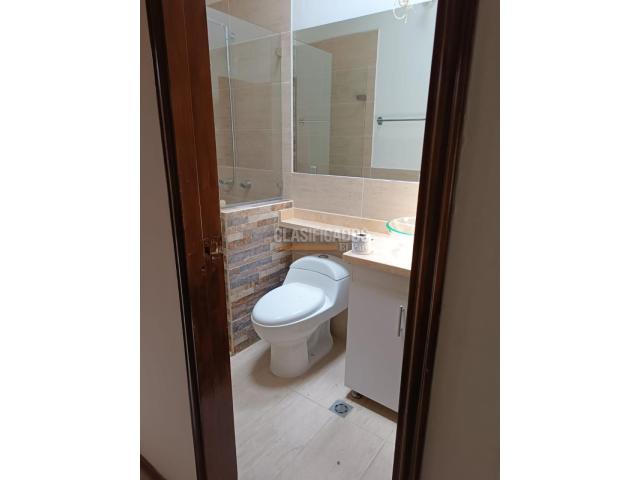 Casas, Venta en Alférez Real