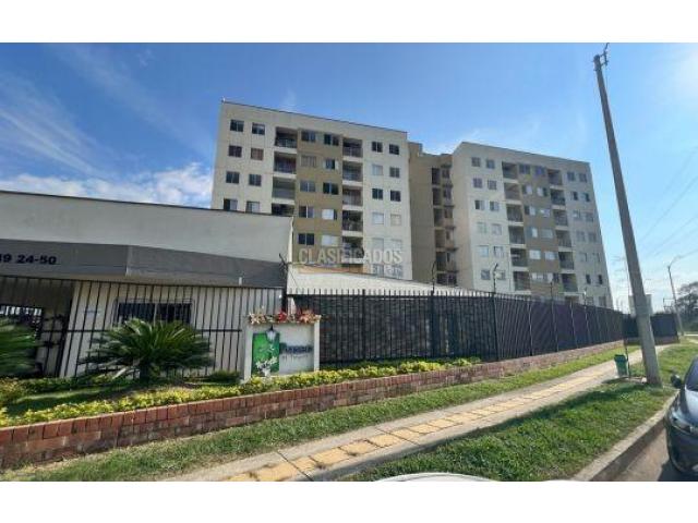 Apartamentos, Venta en Jamundí