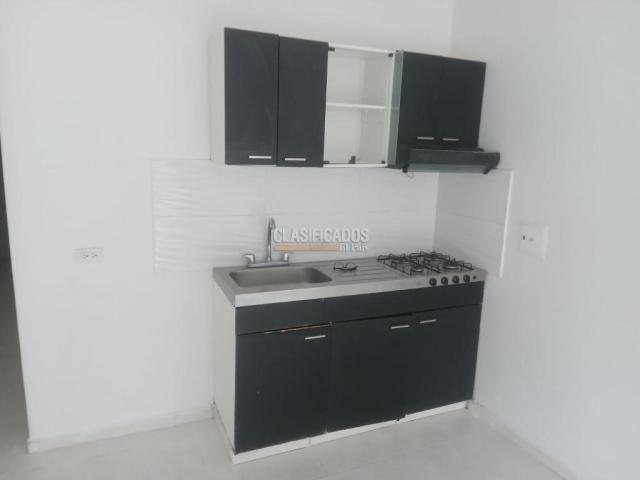 Apartamentos, Alquiler en El Jardín