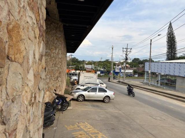 Edificios, Venta en Menga