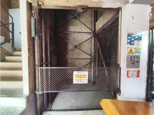 Locales y Bodegas, Venta en El Troncal