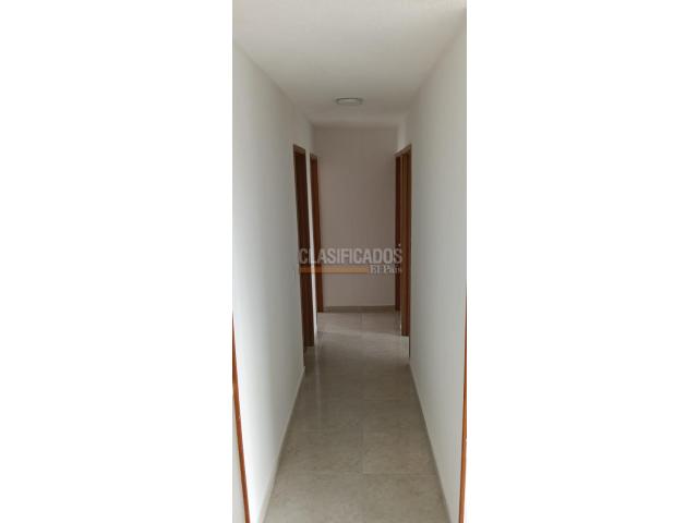 Apartamentos, Alquiler en El Refugio