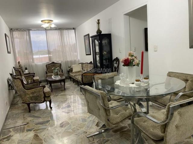 Apartamentos, Venta en El Limonar