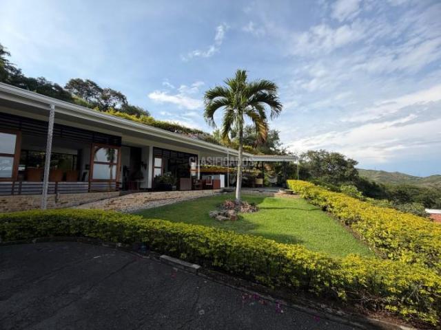 Casas, Venta en Yumbo