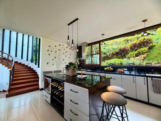 Casas, Venta en Yumbo