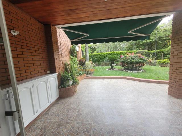 Casas, Alquiler en El Ingenio