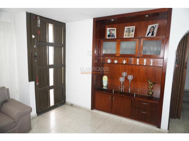 Casas, Venta en La Flora