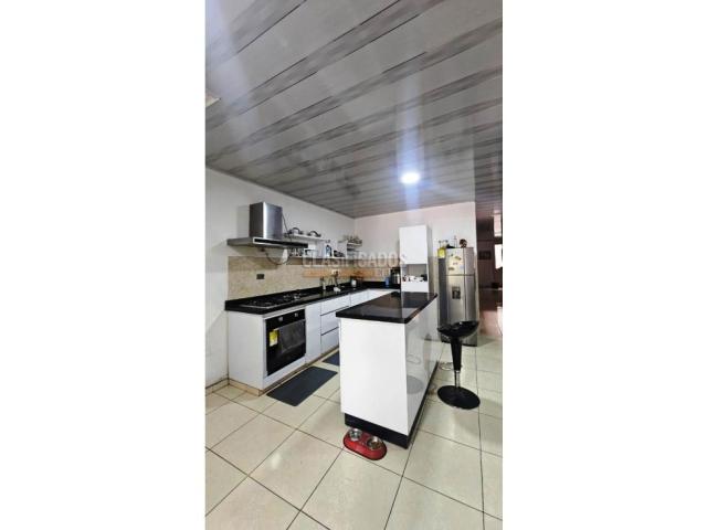 Casas, Venta en La Base