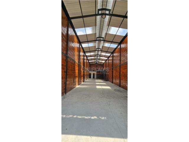 Locales y Bodegas, Venta en Saavedra Galindo