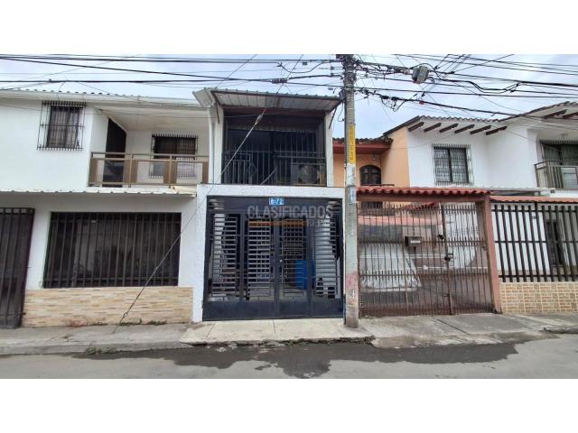 Casas, Venta en Los Guaduales