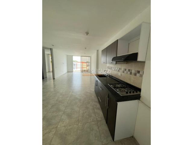 Apartamentos, Alquiler en El Troncal