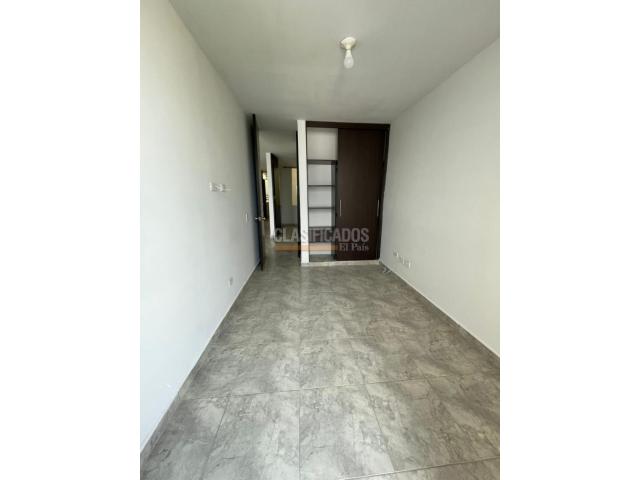 Apartamentos, Alquiler en El Troncal