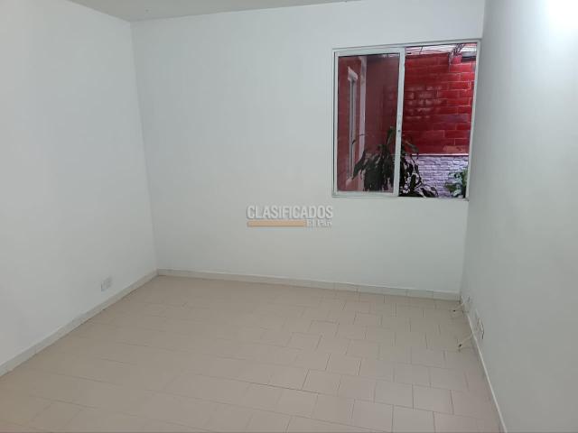 Casas, Venta en Ciudad 2.000