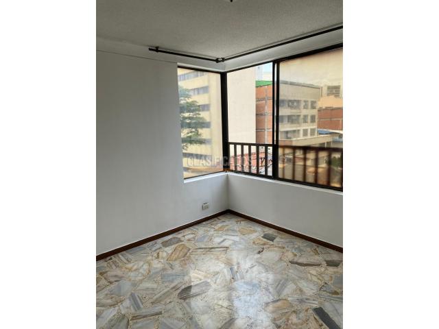 Apartamentos, Venta en Granada